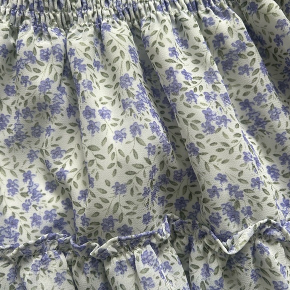 Tiered Floral Skirt Size large - Picture 2 of 4